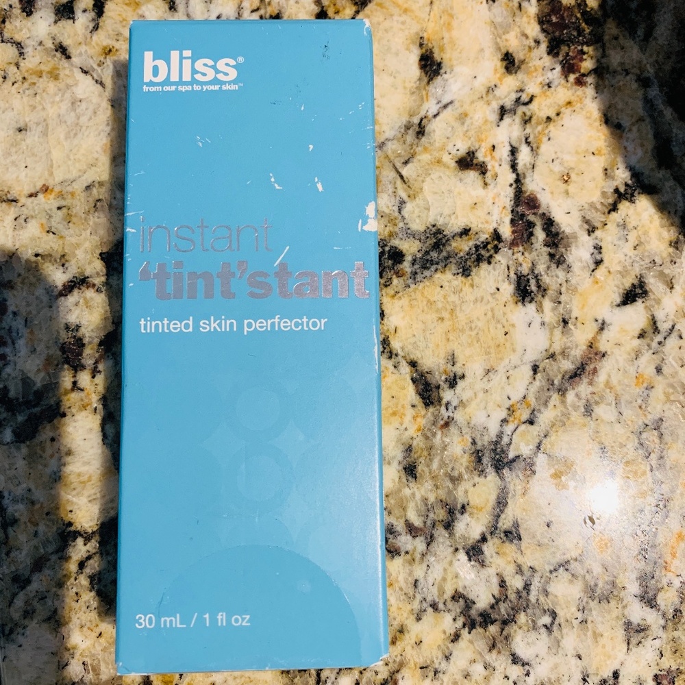 Bliss Instant "Tint"stant Tinted Skin Protector